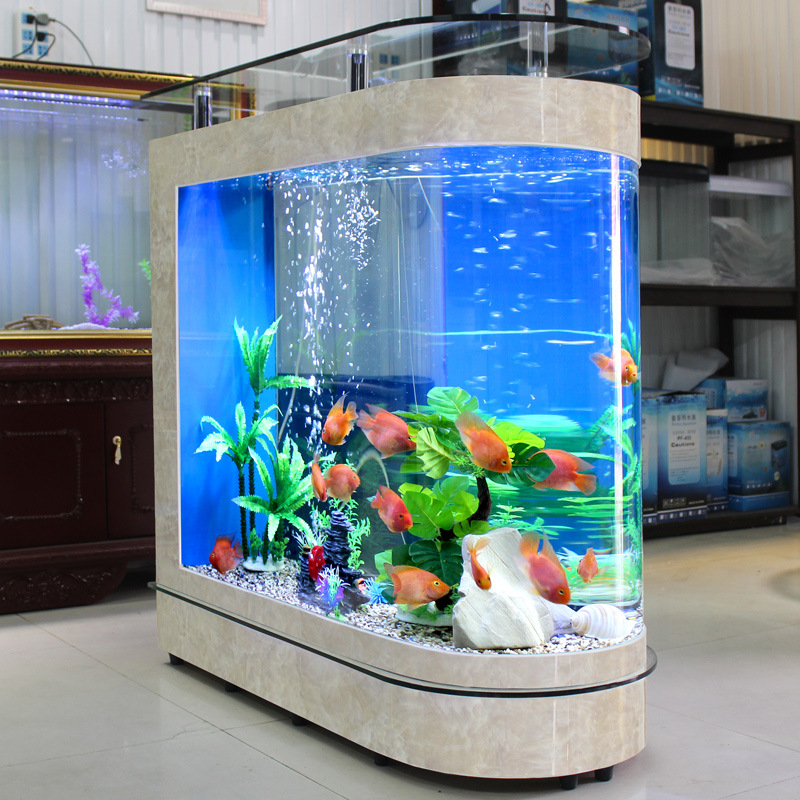 大型スクリーン搭載のモダンで豪華なエコフレンドリーなリビング - Aquarium Xxl のレビューと価格